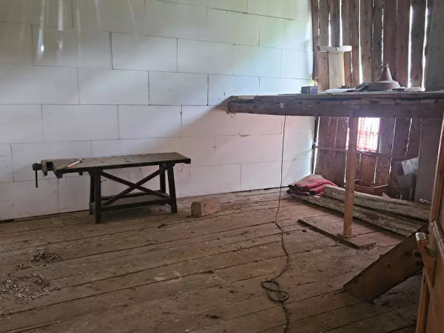 Immagine 40 di Rustico / casale in vendita  in Pracorno, n.134 a Rabbi