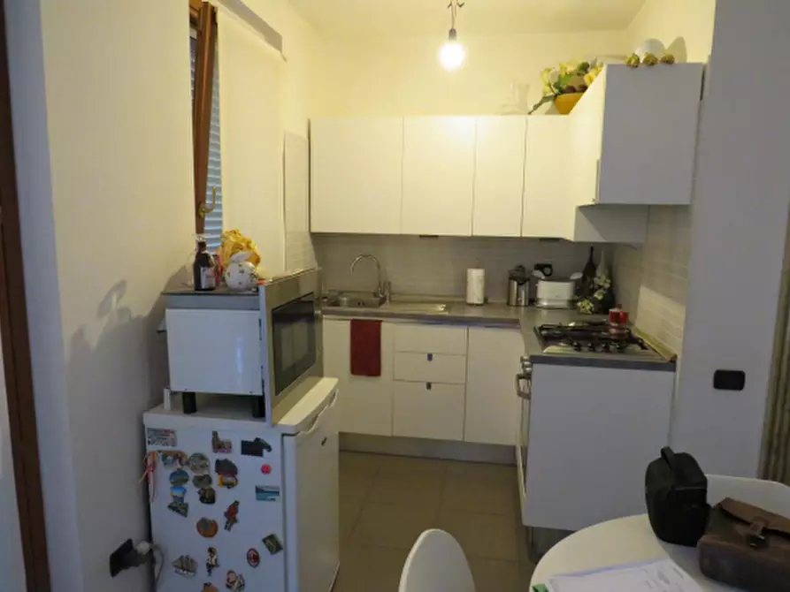 Immagine 1 di Appartamento in vendita  in via Eugenio Montale 39 a Arluno