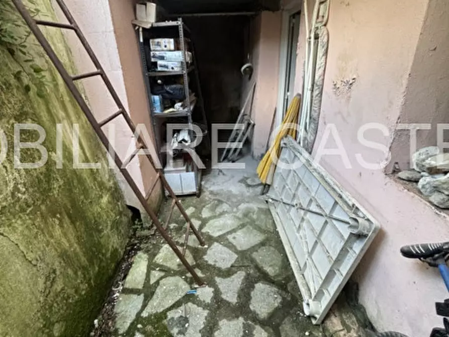 Immagine 17 di Appartamento in vendita  in corso degli Inglesi a San Remo