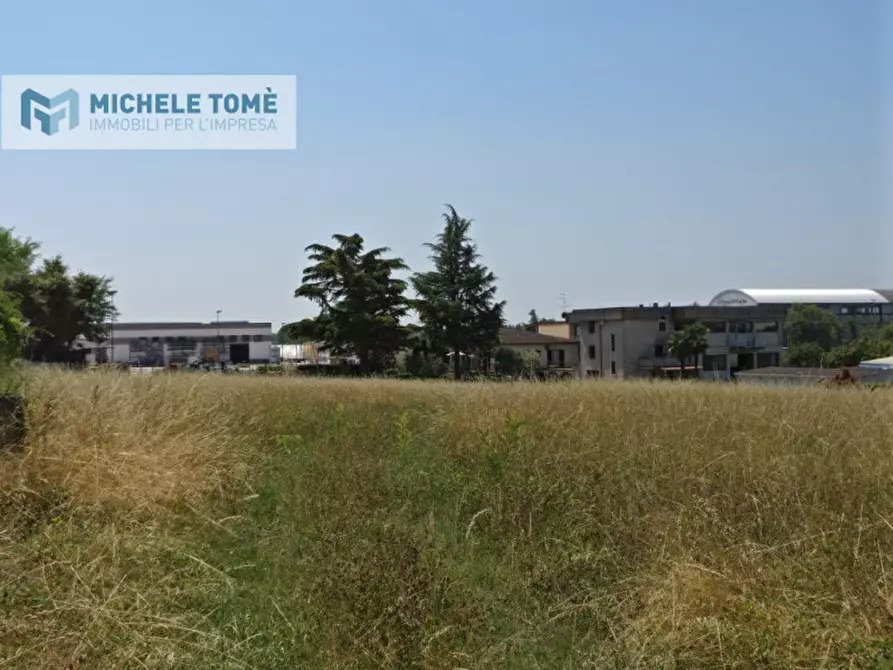 Immagine 8 di Terreno in vendita  in via mantovana a Pastrengo
