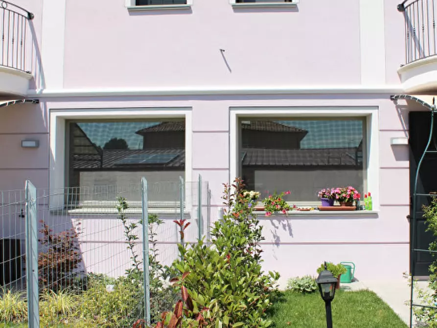 Immagine 27 di Casa bifamiliare in vendita  in Via Borgazzo a Sissa Trecasali