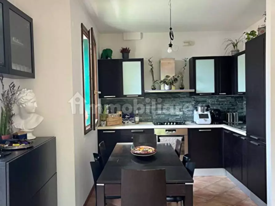 Immagine 1 di Appartamento in vendita  in via praoti a Montecchio Precalcino
