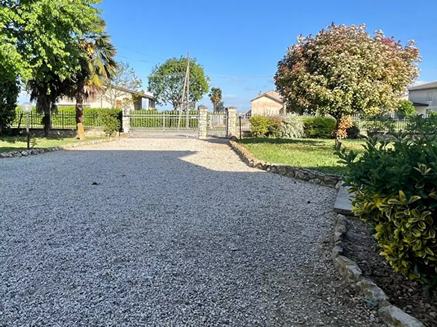 Immagine 26 di Villa in vendita  in via campanella 21b a Rovolon