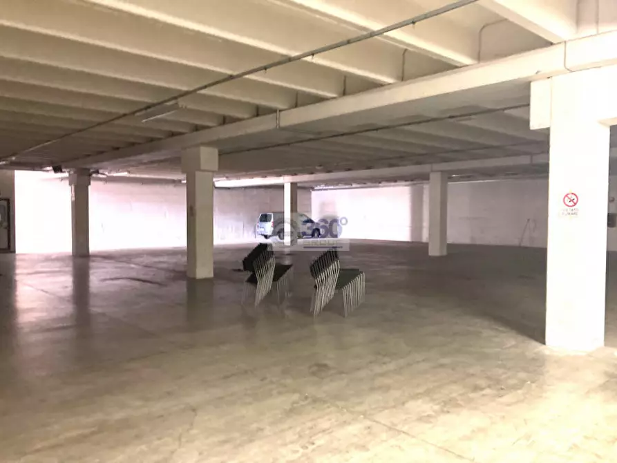 Immagine 1 di Magazzino in affitto  in Via Enrico mattei a Passirano