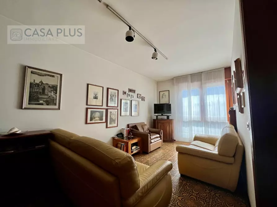 Immagine 1 di Appartamento in vendita  in Viale San Giuseppe a Cassola