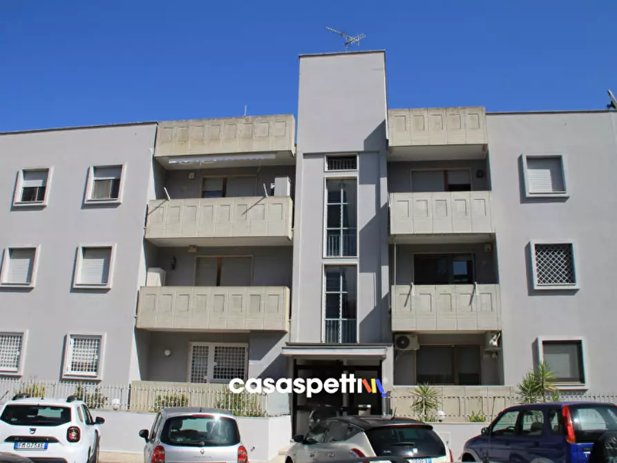 Immagine 1 di Appartamento in vendita  in Via Buonarroti, Lecce a Lecce