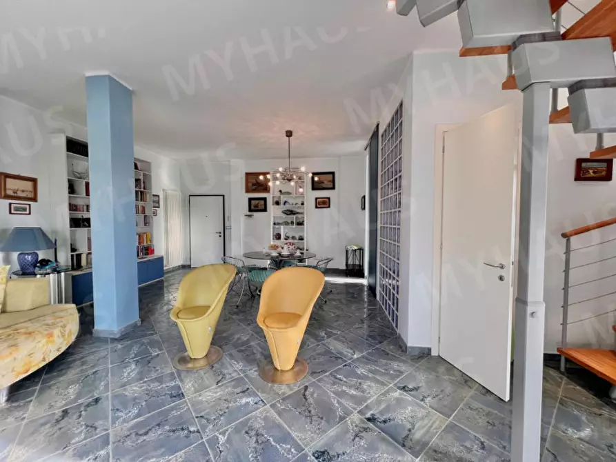 Immagine 3 di Appartamento in vendita  in Viale Giosuè Carducci 197 a Cesenatico