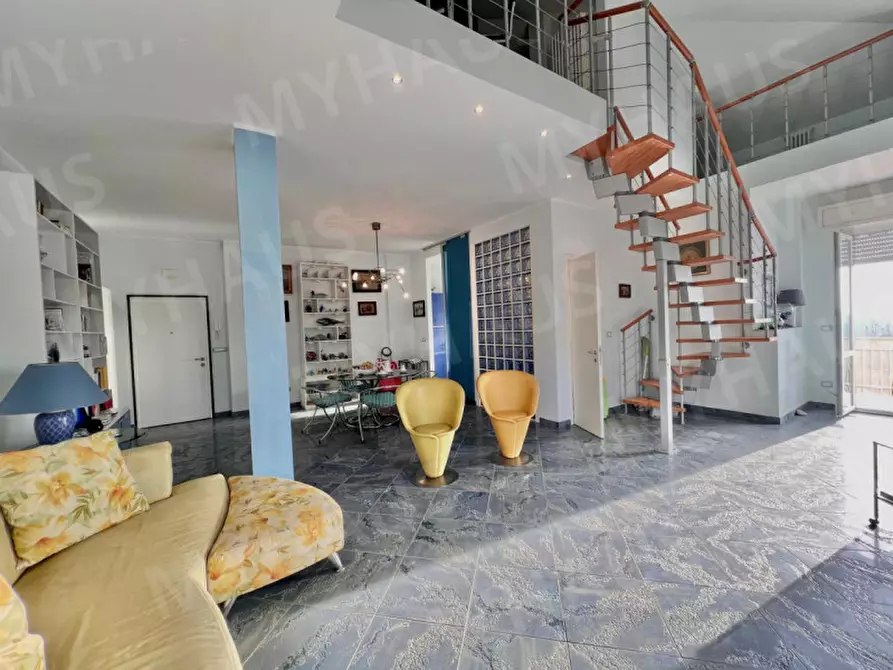 Immagine 5 di Appartamento in vendita  in Viale Giosuè Carducci 197 a Cesenatico