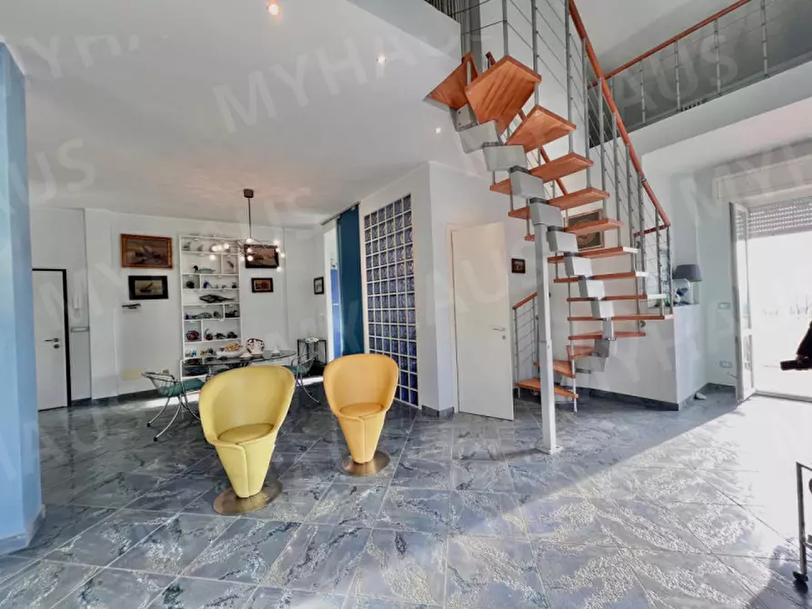 Immagine 8 di Appartamento in vendita  in Viale Giosuè Carducci 197 a Cesenatico