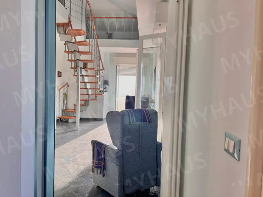 Immagine 9 di Appartamento in vendita  in Viale Giosuè Carducci 197 a Cesenatico