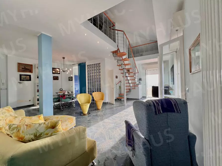 Immagine 10 di Appartamento in vendita  in Viale Giosuè Carducci 197 a Cesenatico