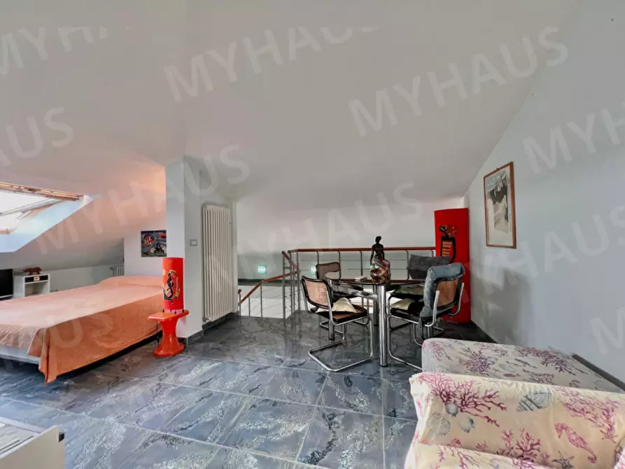 Immagine 25 di Appartamento in vendita  in Viale Giosuè Carducci 197 a Cesenatico