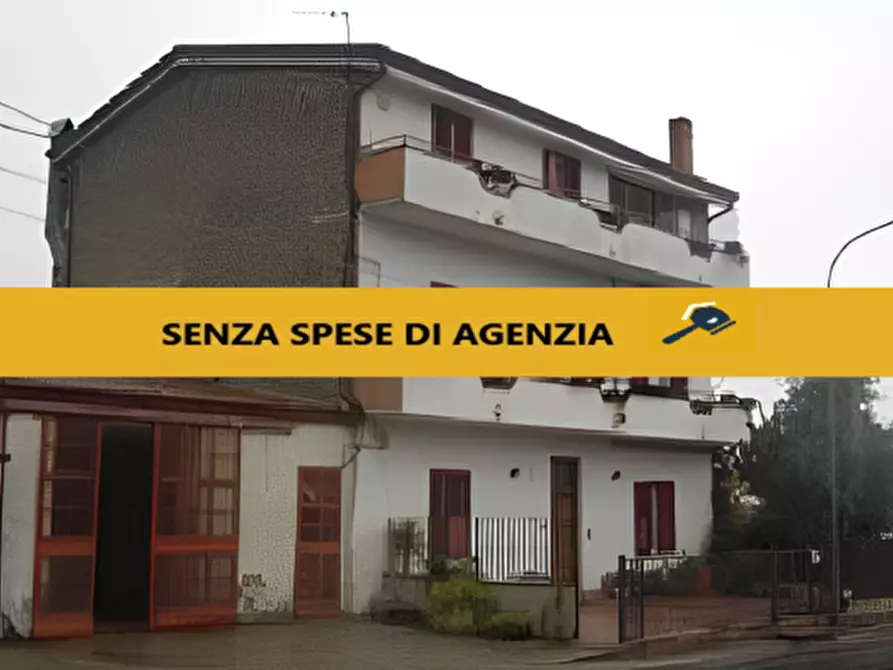 Immagine 1 di Casa indipendente in vendita  in Via Bebiana, 40 a Solopaca