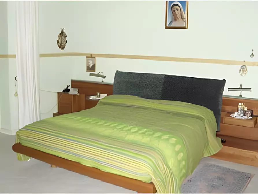 Immagine 9 di Casa indipendente in vendita  in Via Bebiana, 40 a Solopaca