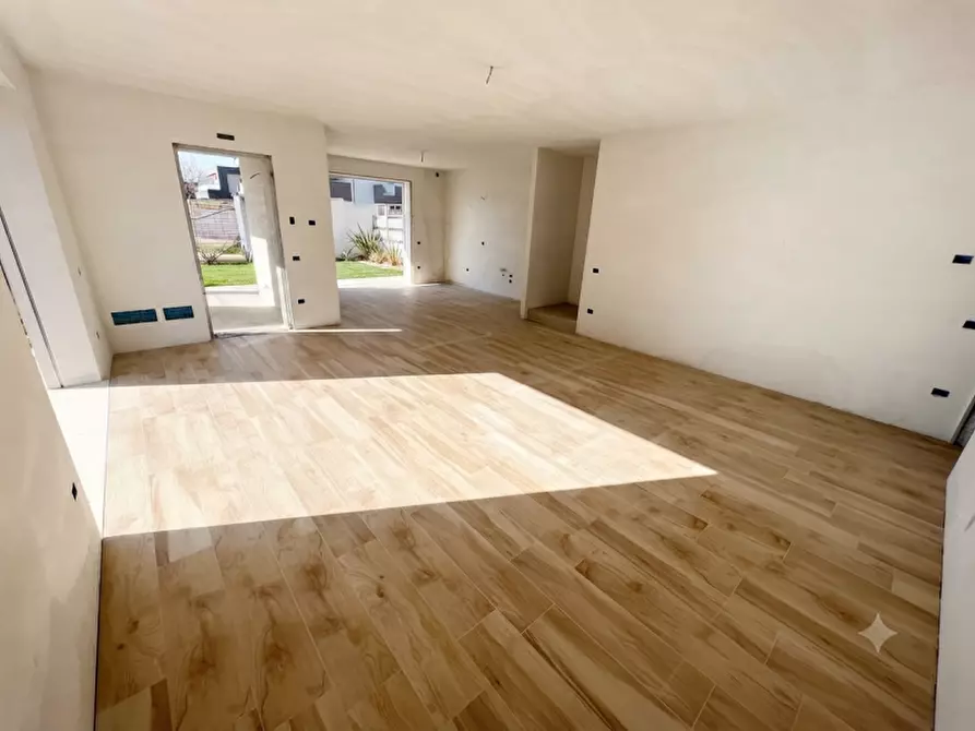 Immagine 2 di Casa bifamiliare in vendita  in Via Risorgimento a Albignasego