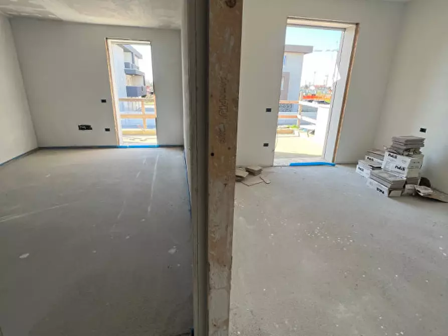 Immagine 11 di Casa bifamiliare in vendita  in Via Risorgimento a Albignasego