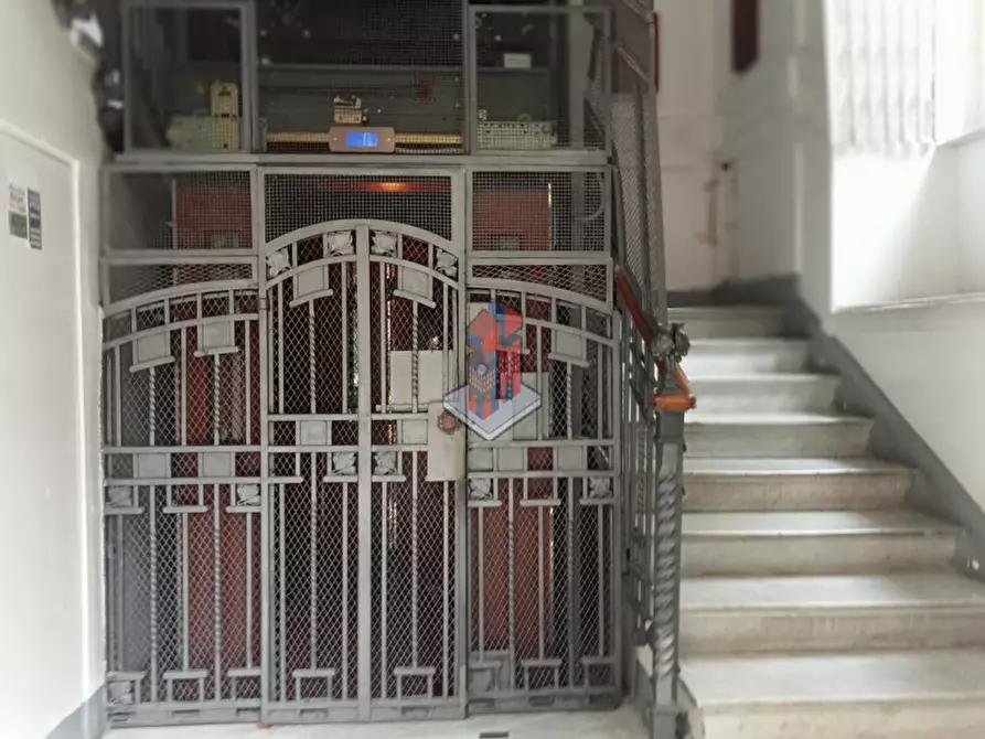 Immagine 10 di Appartamento in affitto  in VOMERO - FUNICOLARE CHIAIA a Napoli