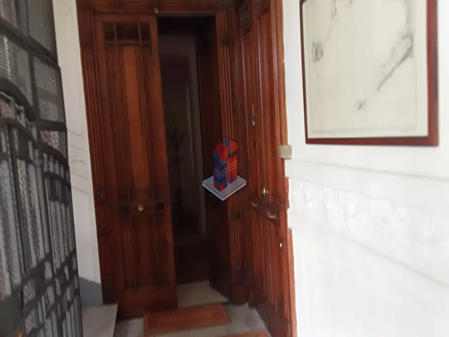 Immagine 12 di Appartamento in affitto  in VOMERO - FUNICOLARE CHIAIA a Napoli