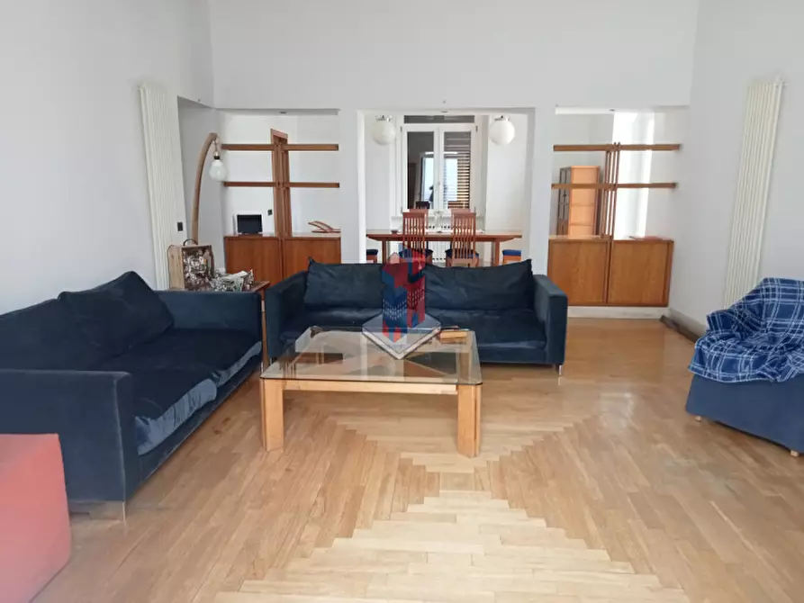 Immagine 16 di Appartamento in affitto  in VOMERO - FUNICOLARE CHIAIA a Napoli