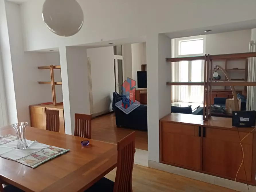 Immagine 19 di Appartamento in affitto  in VOMERO - FUNICOLARE CHIAIA a Napoli