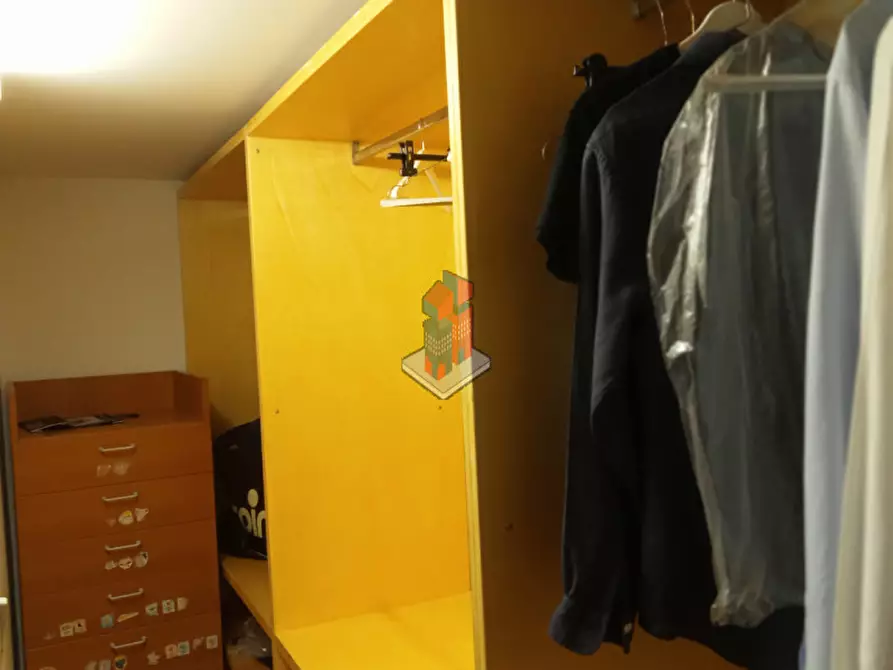 Immagine 38 di Appartamento in affitto  in VOMERO - FUNICOLARE CHIAIA a Napoli