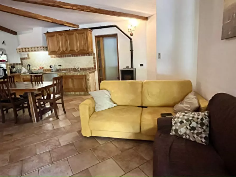 Immagine 9 di Casa bifamiliare in vendita  a Olbia