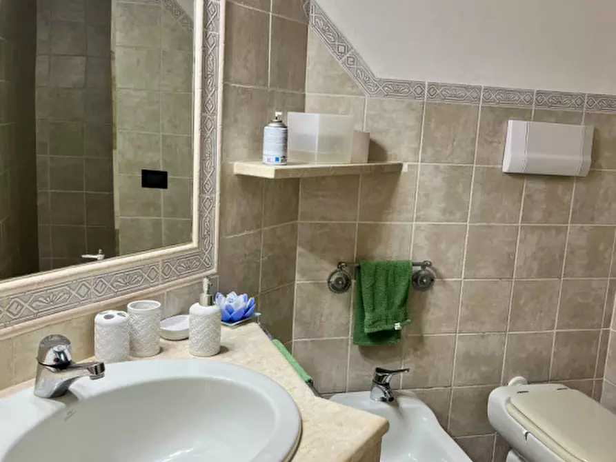 Immagine 15 di Casa bifamiliare in vendita  a Olbia