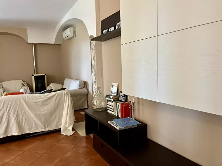 Immagine 29 di Casa bifamiliare in vendita  a Olbia