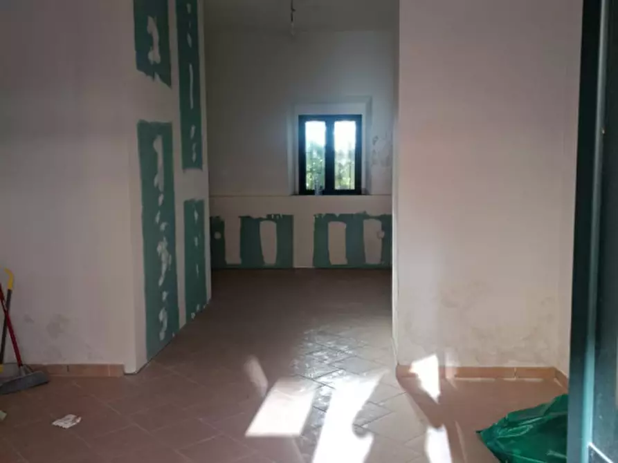 Immagine 2 di Negozio in affitto  in via roma a Sora