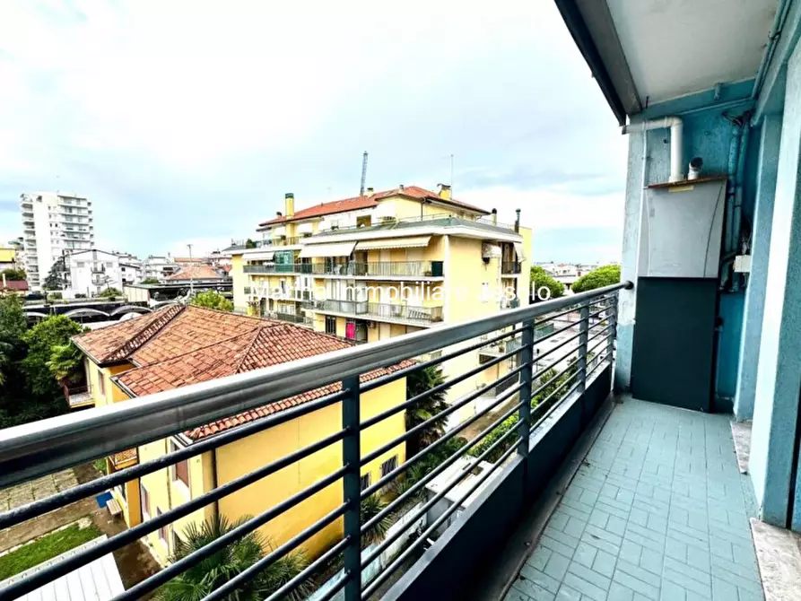 Immagine 1 di Appartamento in vendita  in VIA DELLE MEDUSE a Jesolo