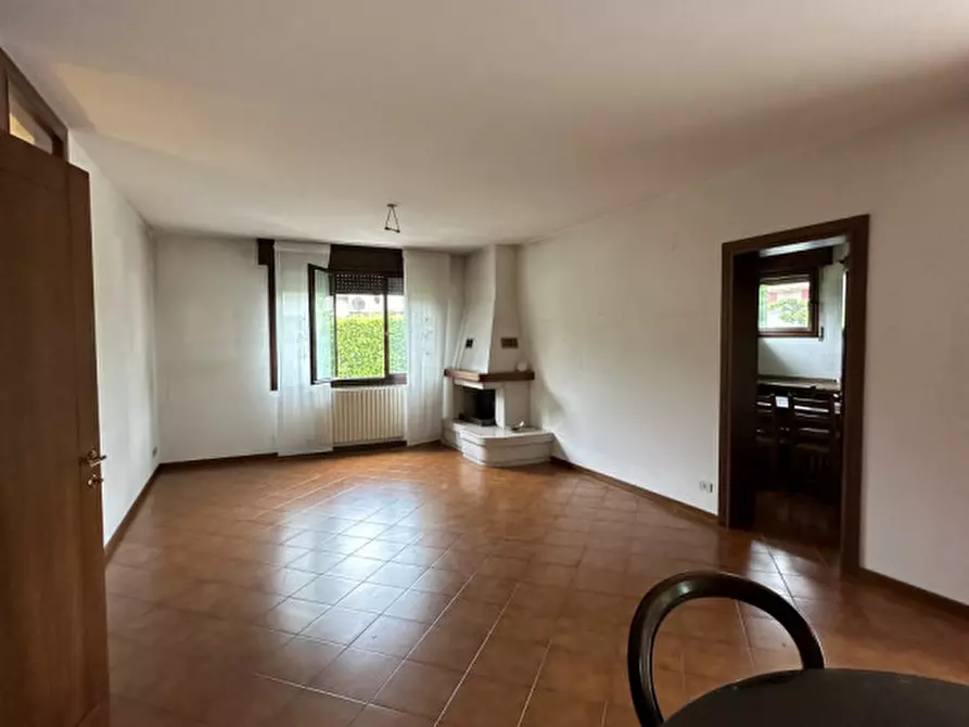 Immagine 2 di Casa bifamiliare in vendita  in via Santore di Santarosa a Selvazzano Dentro