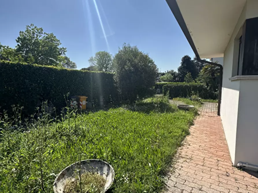 Immagine 5 di Casa bifamiliare in vendita  in via Santore di Santarosa a Selvazzano Dentro