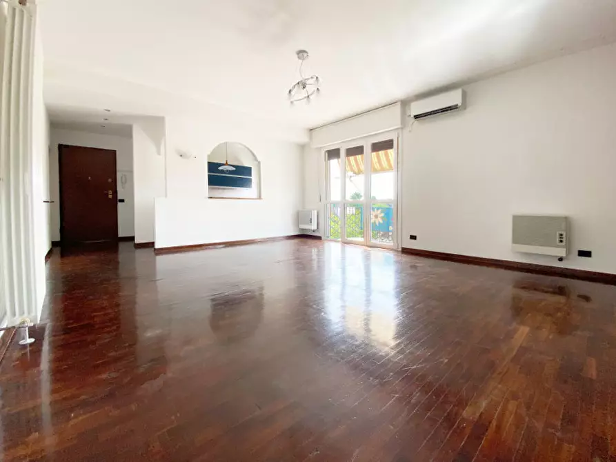 Immagine 1 di Appartamento in vendita  in Via Valli 550 a Mirandola