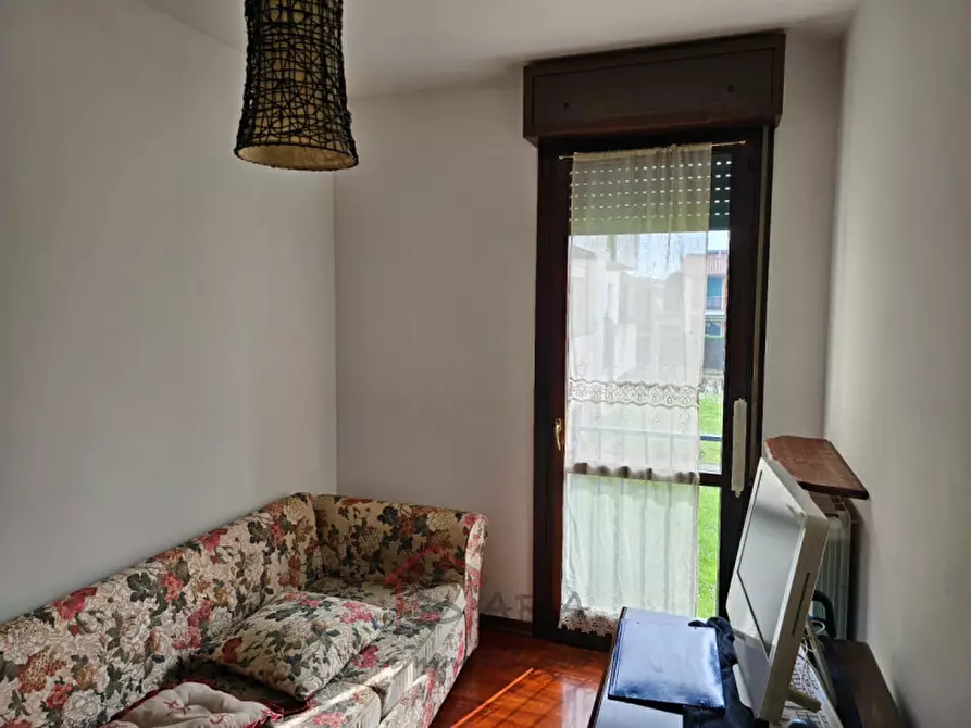 Immagine 1 di Appartamento in vendita  in Via Caduti sul lavoro a Noventa Padovana