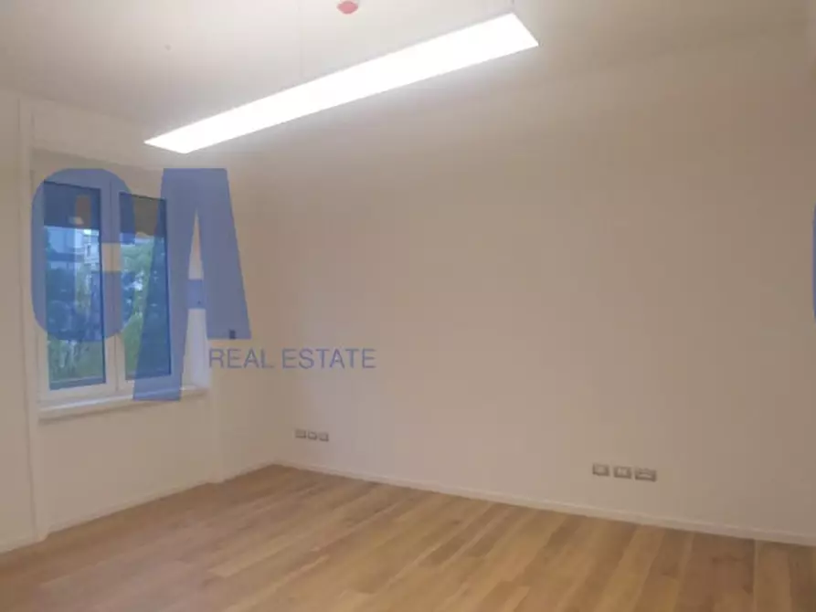 Immagine 4 di Ufficio in affitto  in VIA FREGUGLIA CARLO a Milano