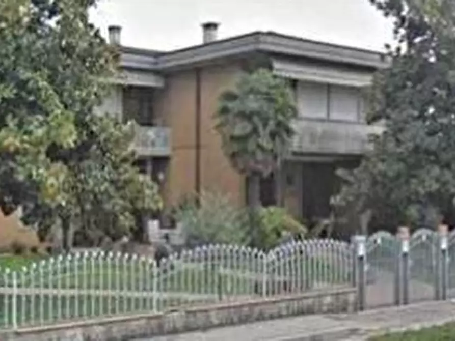 Immagine 1 di Casa trifamiliare in vendita  in VIA ALPINI 152 a Camisano Vicentino