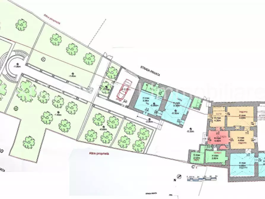 Immagine 62 di Palazzo in vendita  a Specchia