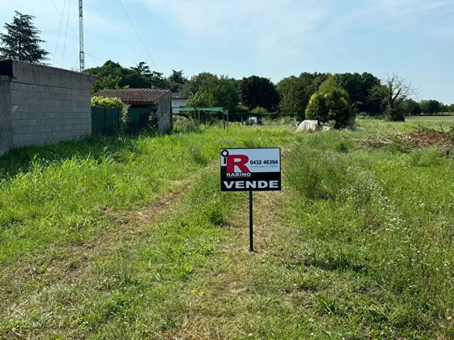 Immagine 1 di Terreno in vendita  in Str. Vecchia di Terenzano a Udine