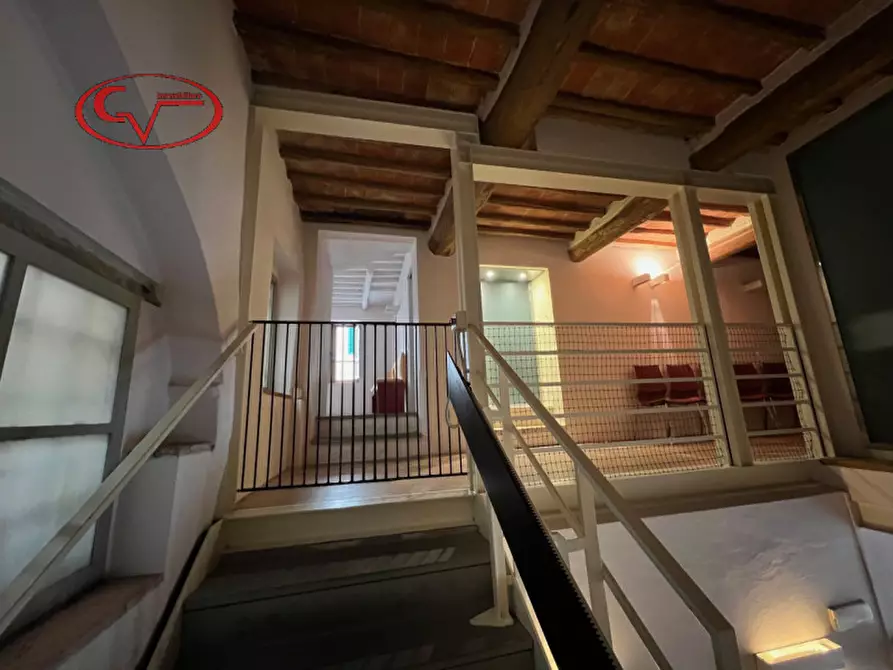 Immagine 2 di Ufficio in vendita  in via roma a Montevarchi