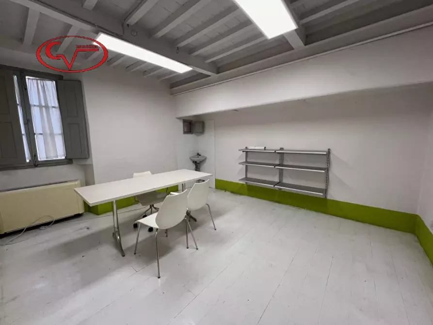 Immagine 12 di Ufficio in vendita  in via roma a Montevarchi