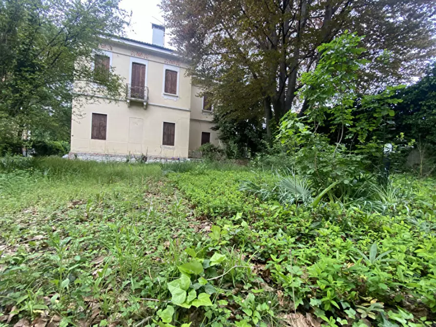 Immagine 1 di Villa in vendita  in strada di gogna 3 a Vicenza