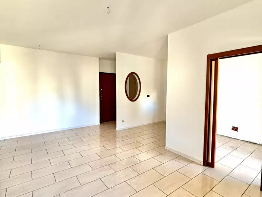 Immagine 1 di Appartamento in affitto  in via Torquato Taramelli a Bolzano