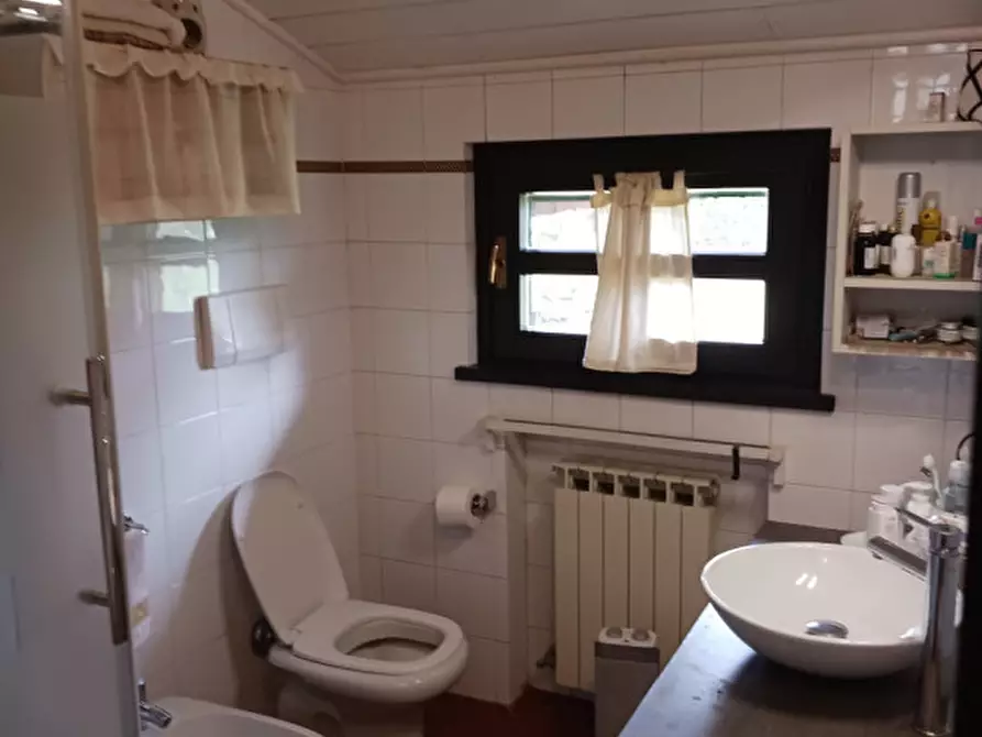 Immagine 32 di Villa in vendita  a Robecchetto Con Induno