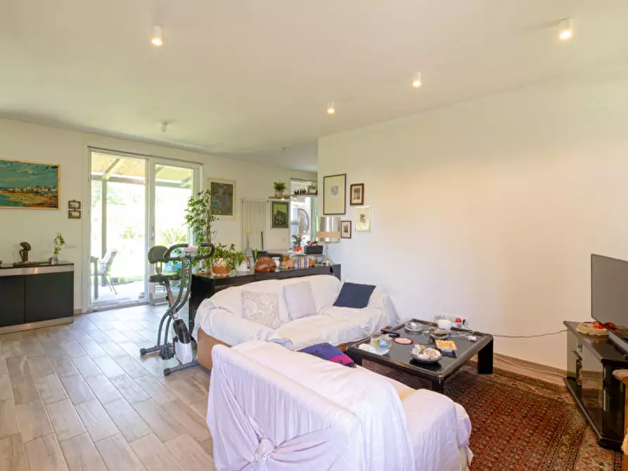 Immagine 5 di Casa trifamiliare in vendita  in VIA ZUCCHI 5 a San Lazzaro Di Savena