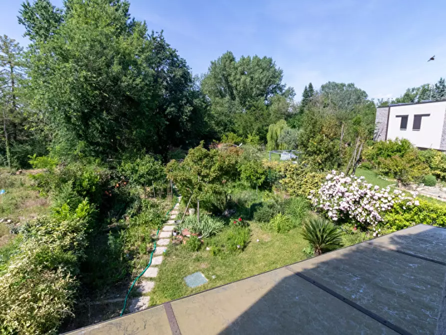 Immagine 9 di Casa trifamiliare in vendita  in VIA ZUCCHI 5 a San Lazzaro Di Savena