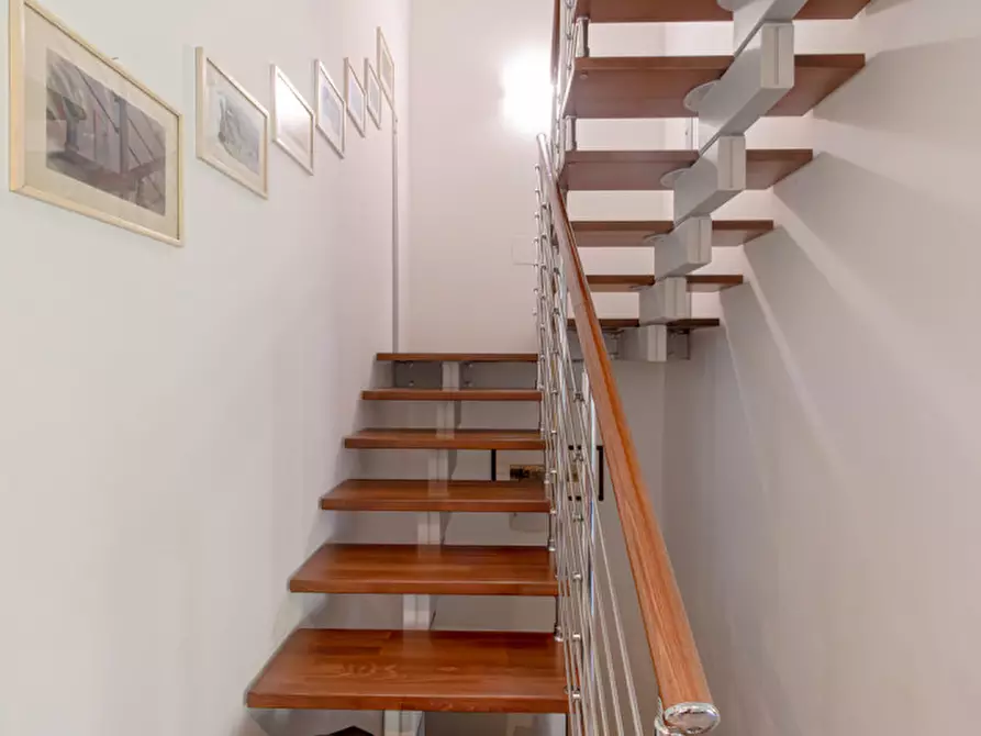 Immagine 11 di Casa trifamiliare in vendita  in VIA ZUCCHI 5 a San Lazzaro Di Savena