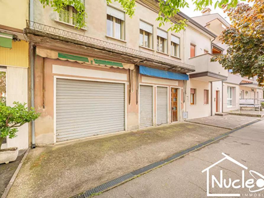 Immagine 5 di Casa quadrifamiliare in vendita  in via roma 1 a Battaglia Terme