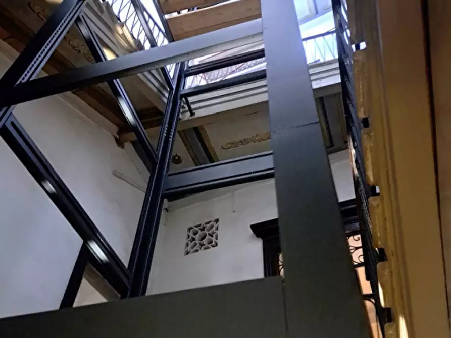 Immagine 13 di Appartamento in vendita  in Contrade PASINI, 24 a Vicenza