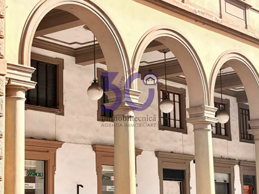 Immagine 2 di Appartamento in vendita  in Via Roma a Arezzo