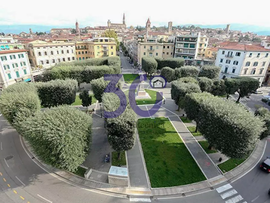 Immagine 1 di Appartamento in vendita  in Via Roma a Arezzo